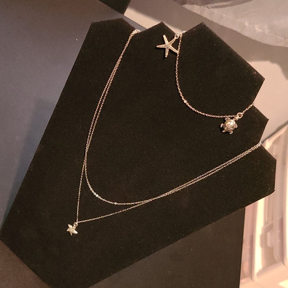 Necklace - Picture 2 of 2
